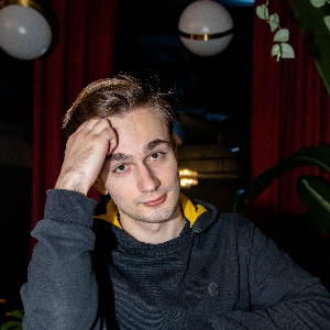 Владислав Свиридов