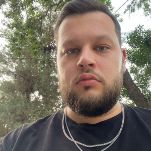 Юрий Табаровский