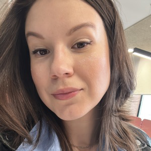 Ангелина Капранова | Сетка — социальная сеть от hh.ru