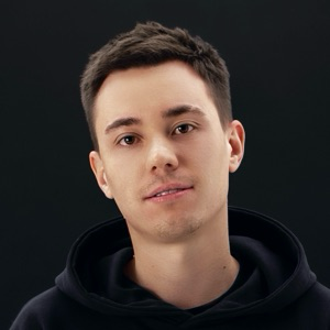 Максим Зотов