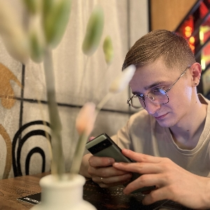 Никита Василевский | Сетка — социальная сеть от hh.ru