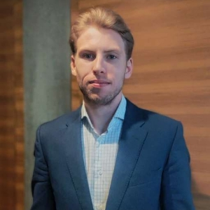 Арсений Морозов