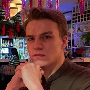 Богдан Исаченко | Сетка — социальная сеть от hh.ru