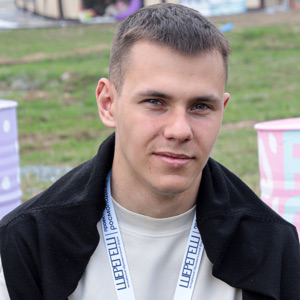 Пётр Иванов