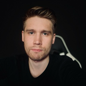 Дмитрий Полевой