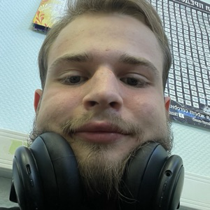 Максим Пономарев