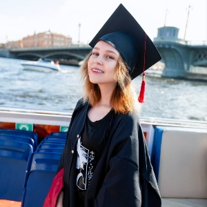 Арина Дорофеева | Сетка — социальная сеть от hh.ru