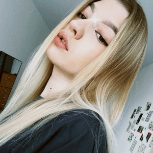 Арина Катаракт | Сетка — социальная сеть от hh.ru