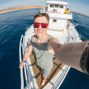 Денис Курчиков