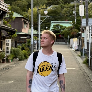 Ivan Lazuta | Сетка — социальная сеть от hh.ru