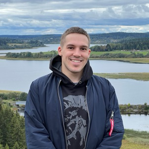 Артем Демченко | Сетка — социальная сеть от hh.ru