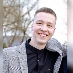 Егор Фролов | Сетка — социальная сеть от hh.ru