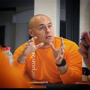 Анатолий Ваганов | Сетка — социальная сеть от hh.ru