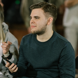 Владислав Писарев | Сетка — социальная сеть от hh.ru