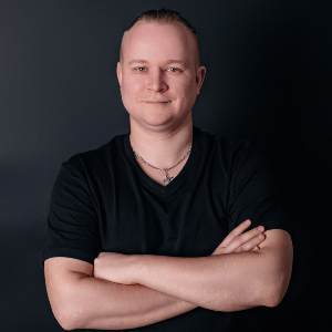 Владимир Авижень | Сетка — социальная сеть от hh.ru