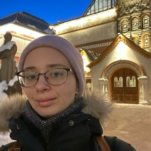 Влада Магдина