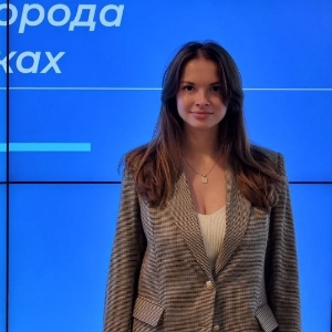 Анна Семёнова