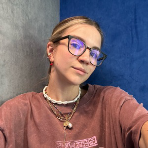 Алёна Симоненко | Сетка — социальная сеть от hh.ru