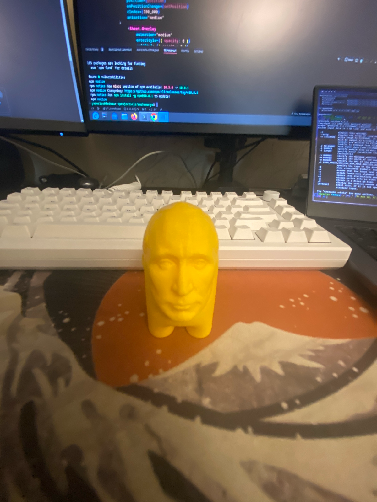 Рабочее место (хайп) | Сетка — социальная сеть от hh.ru