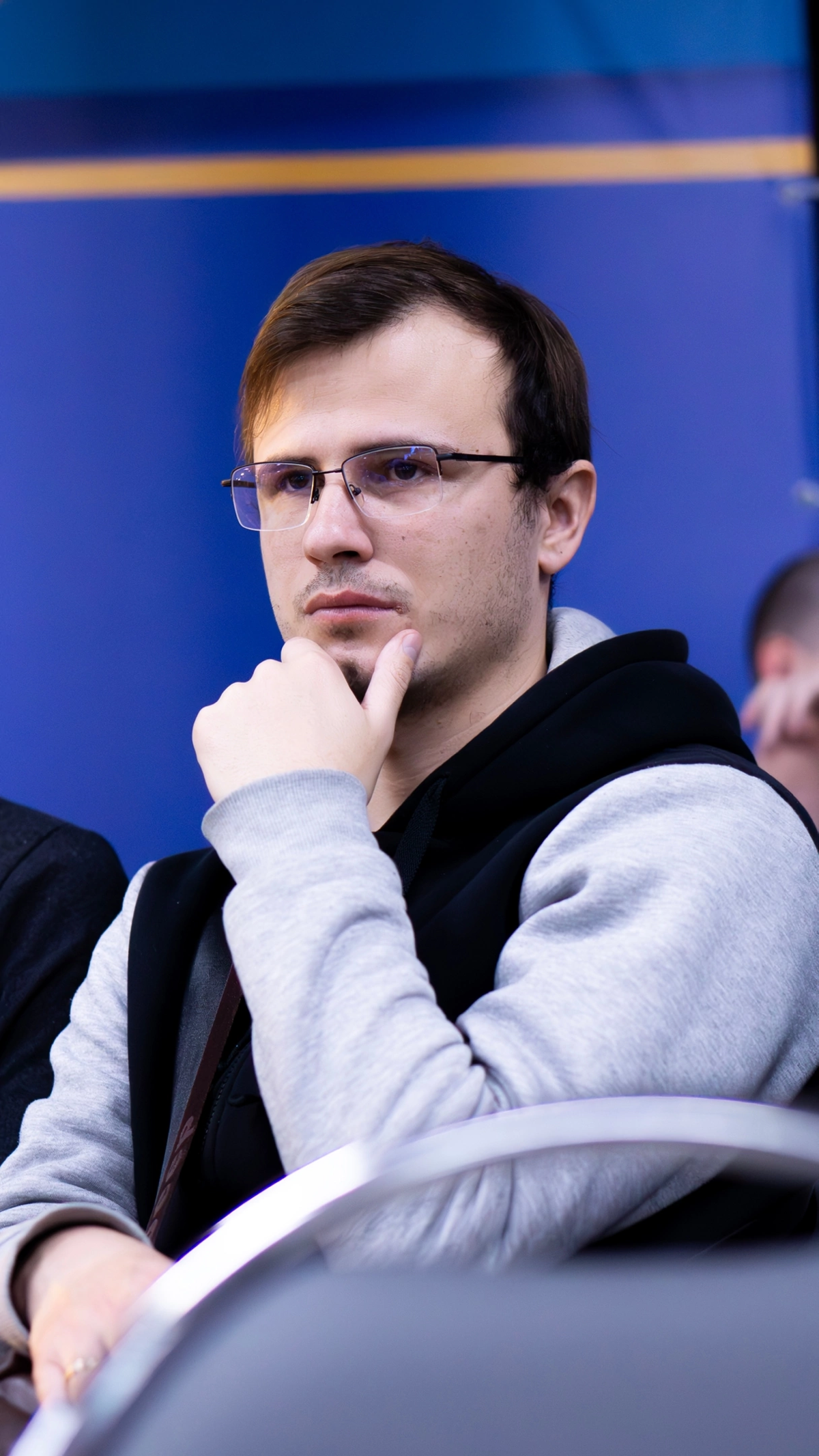 Вдохновление на разработку | Сетка — социальная сеть от hh.ru