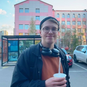 Михаил Александров