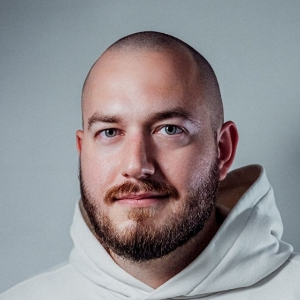 Дмитрий Артемьев