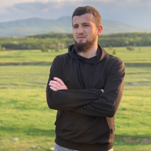 Амир Мурдалов