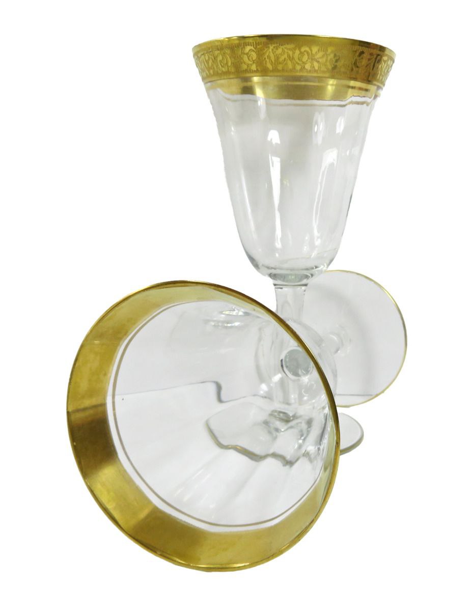 Завершим эту дилогию с блеском! На очереди — бокалы с позолоченным краем из дома Дэбби 🌟🥂
Простой поиск этого предмета не дал результата, поэтому я расскажу о аналогичной посуде, распространённой в по... | Сетка — социальная сеть от hh.ru