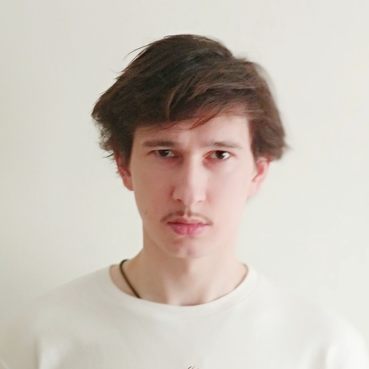 Антон Андреев