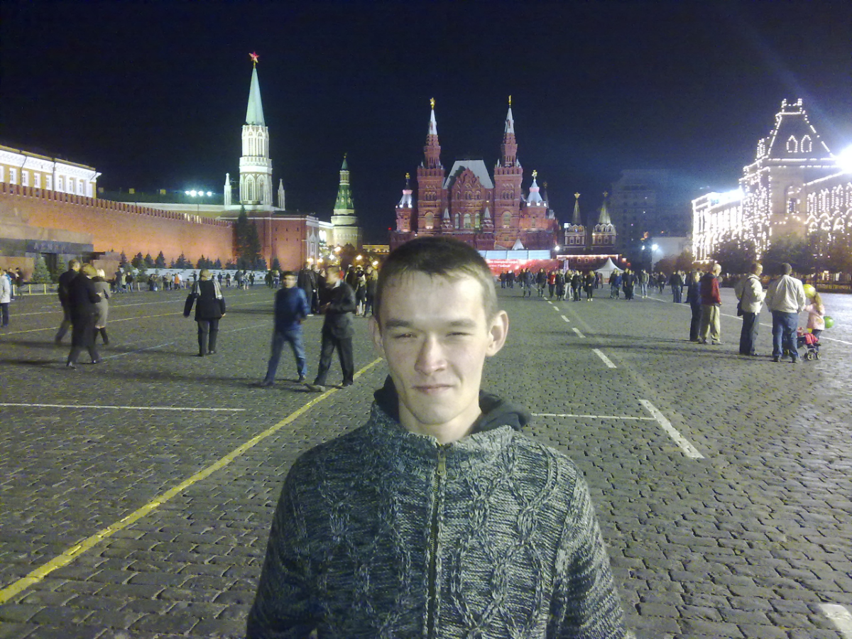 Максим Озеров