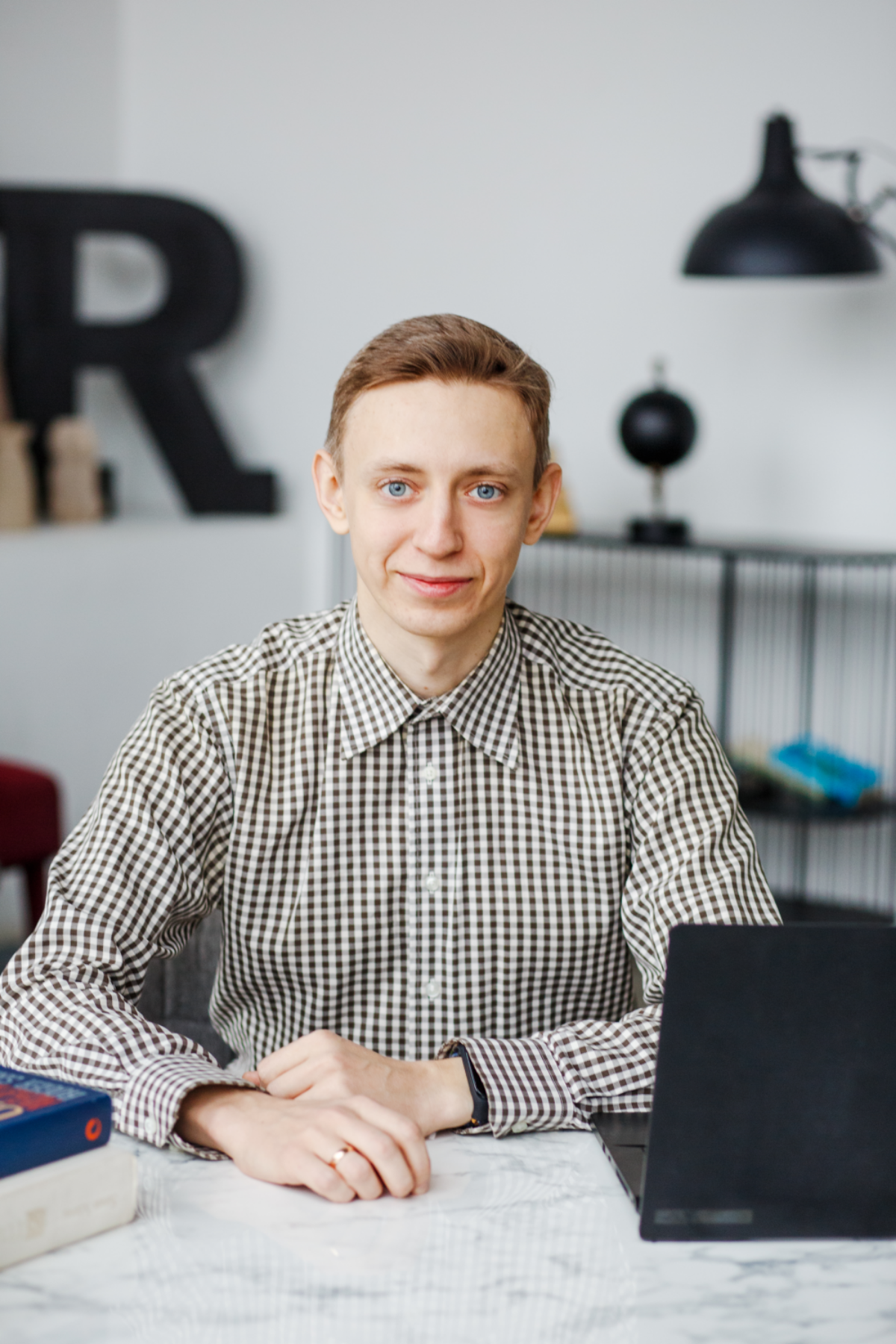 Андрей Коненков