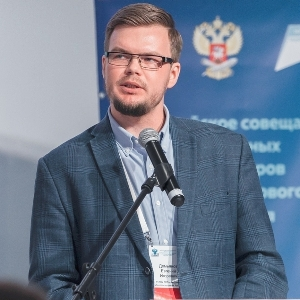 Евгений Демьянов