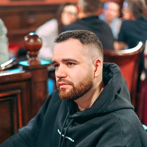 Антон Перечнев | Сетка — социальная сеть от hh.ru