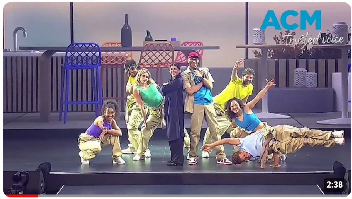 Забавно, как рэп-песня Canva превратилась в трендовый мем😁
Тем временем, Canva:
💠 Достигла выручки в 2 миллиарда долларов в 2023 году
💠 Стоимость компании заоблачно выросла на 665% менее, чем за два г... | Сетка — социальная сеть от hh.ru