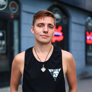 Виктор Кивви