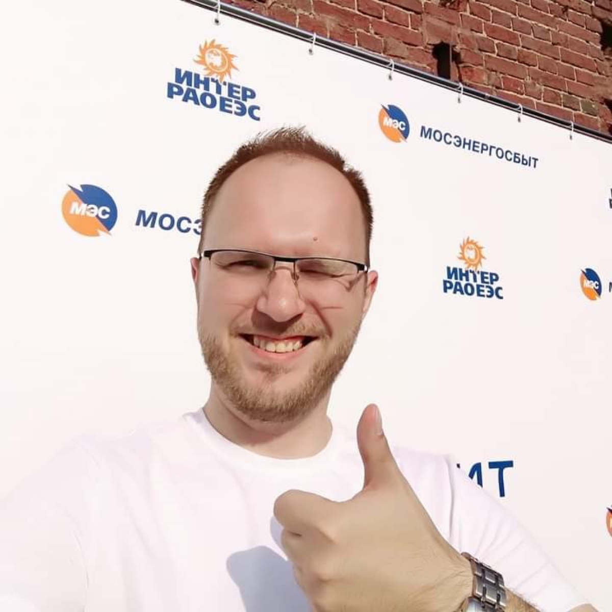 Артем Учуватов | Сетка — социальная сеть от hh.ru