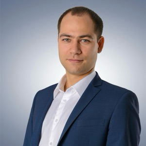 Андрей Громов