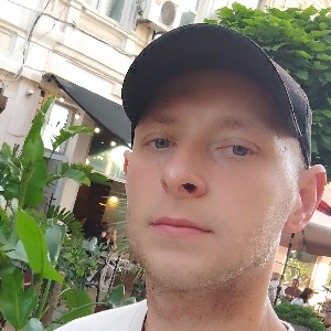 Дмитрий Таранов
