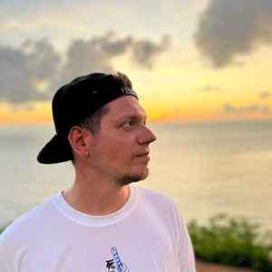 Владислав Минаев | Сетка — социальная сеть от hh.ru