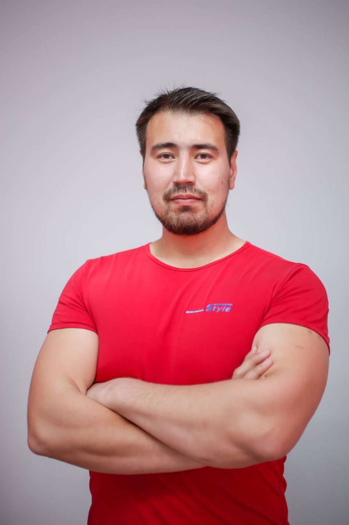 Алишер Сарин