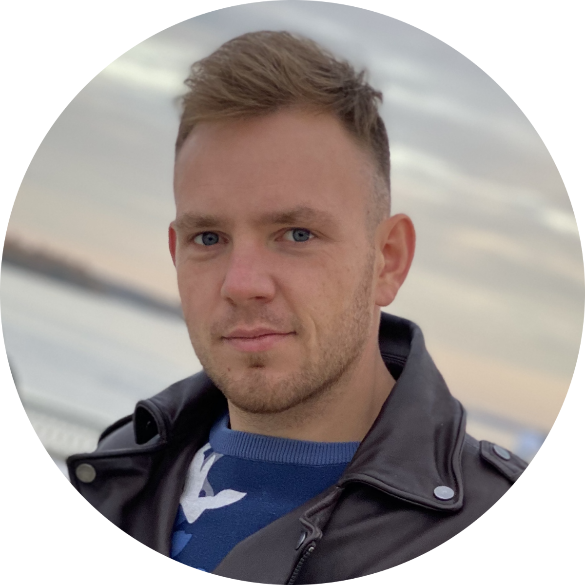 Роман Бурмистров