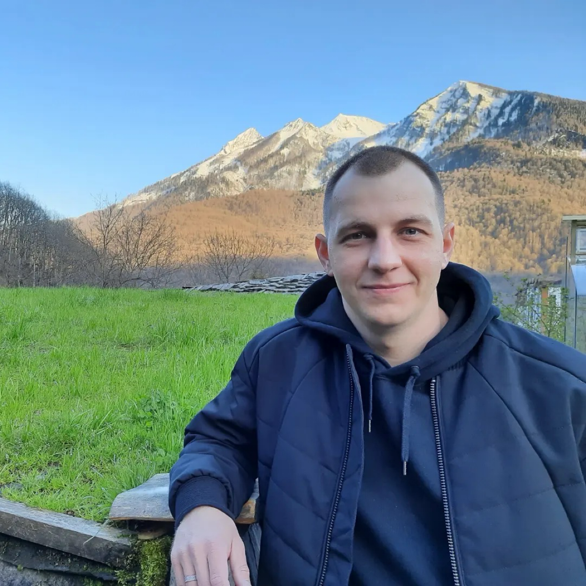 Дмитрий Золотых