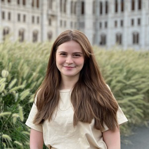 Полина Коновалова