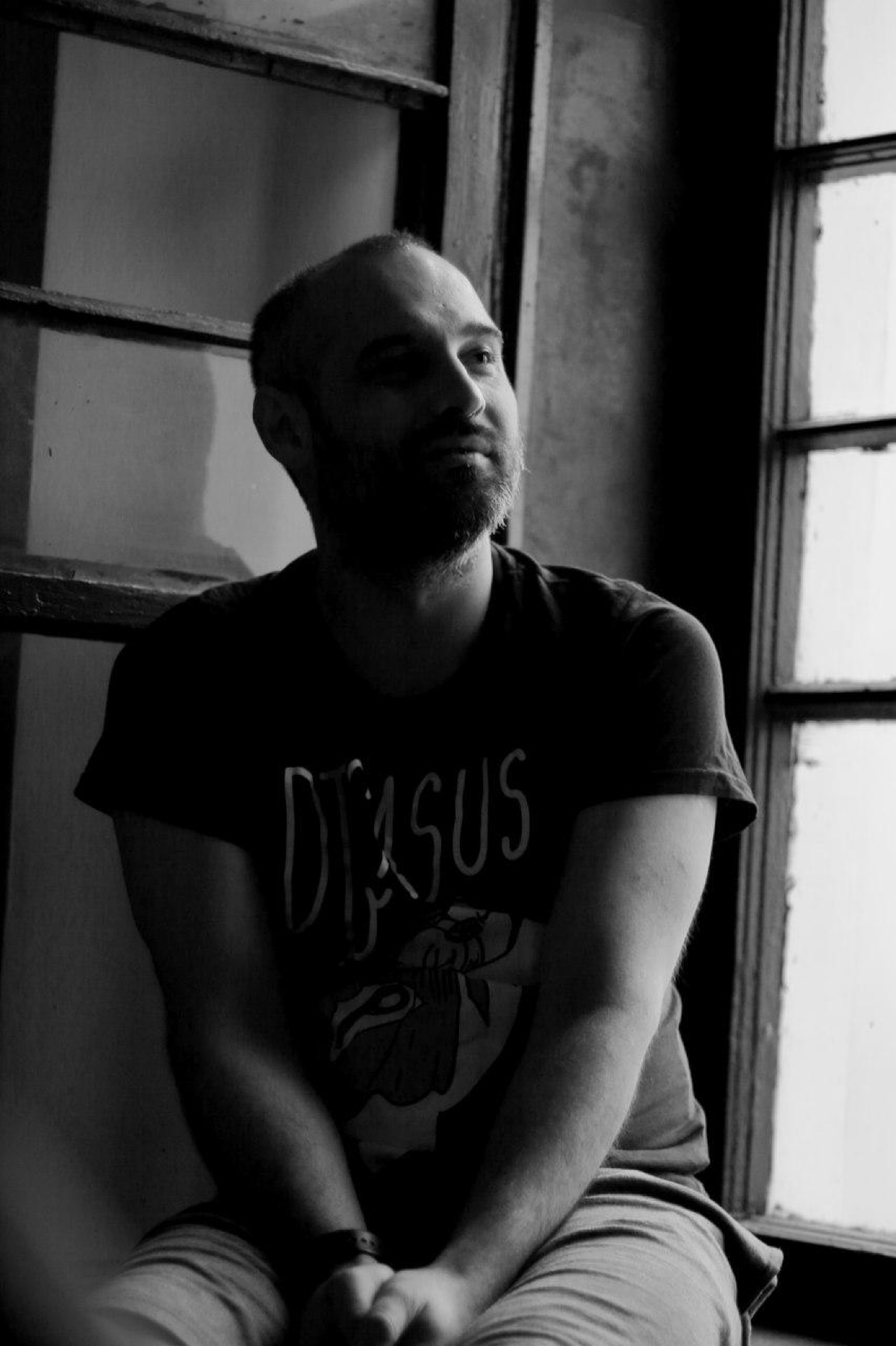 Леонид Петров