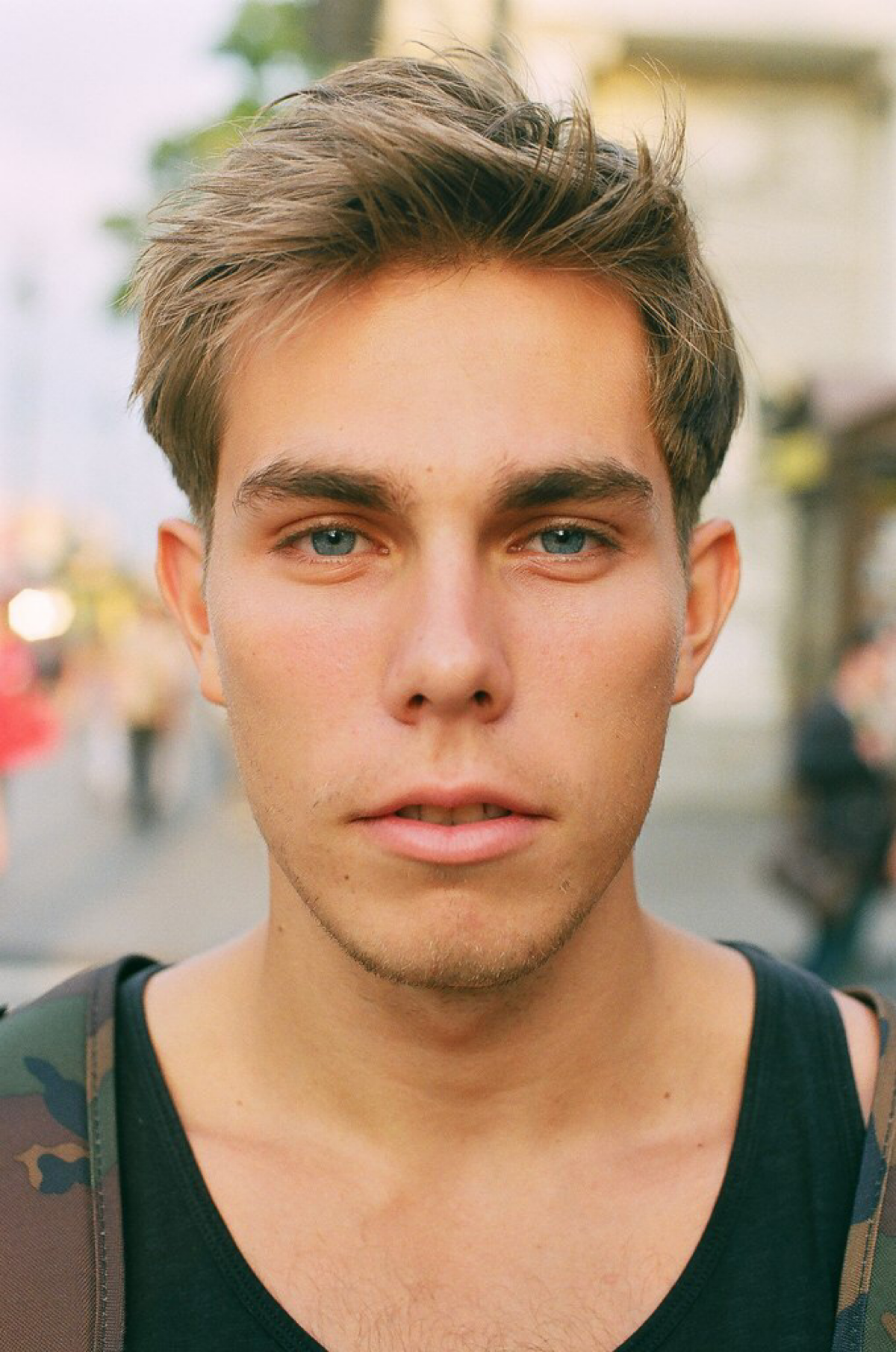 Александр Гричук