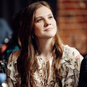 Юлия Смирнова | Сетка — социальная сеть от hh.ru