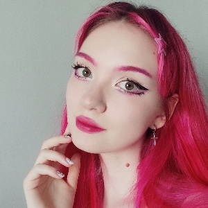 Юлиана Храмцова | Сетка — социальная сеть от hh.ru