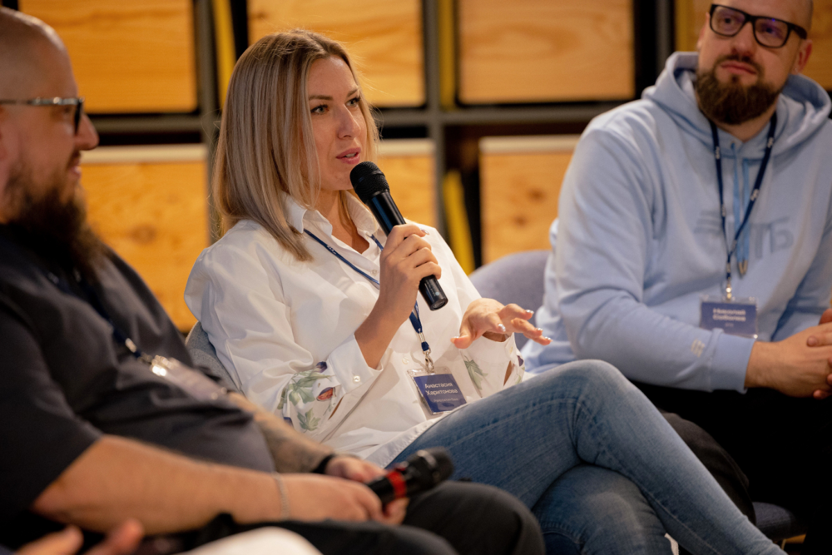 В прошлый четверг прошел VTB design day, где мы с Колей Соболевым из ВТБ, Митей Осадчуком из Иви и другими пообщались на тему роли продуктового дизайна в компании, как разные компании развивают дизайн... | Сетка — социальная сеть от hh.ru