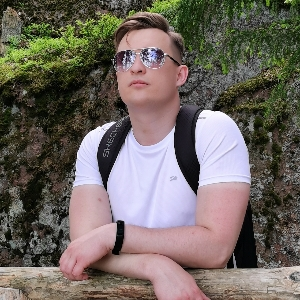 Артём Куриляк | Сетка — социальная сеть от hh.ru