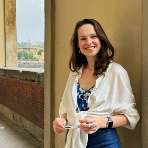 Ирина Захарова | Сетка — социальная сеть от hh.ru